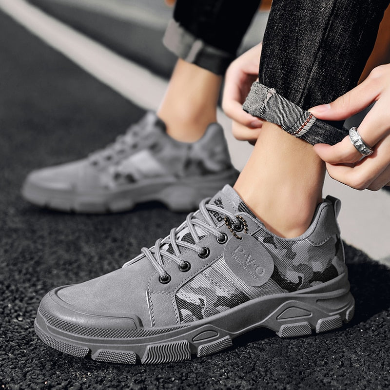 Camouflage Boots for Men AutumnWinter Platform Desert Military BootsOutdoor Low-top Shoes Men AnkleBoots