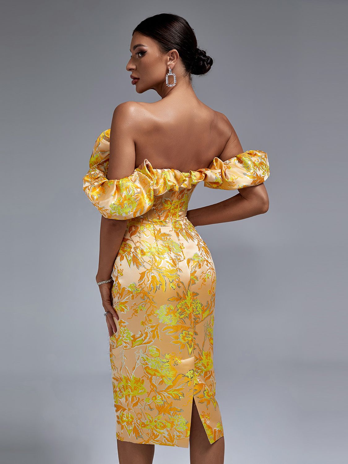 Luxury Party Dress Women Elegant Bodycon Dress Gold Ruffle Midi Sexy Evening Birthday Club Outfit Summer Runway New Fashion