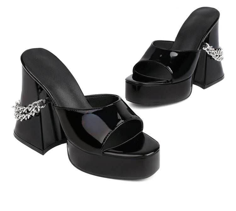 GIGIFOX Women Platform Slides Sandals Metal Chain Skull Goth Shoes Summer Slippers Outdoor Punk Cool Open Toe Mules High Heels