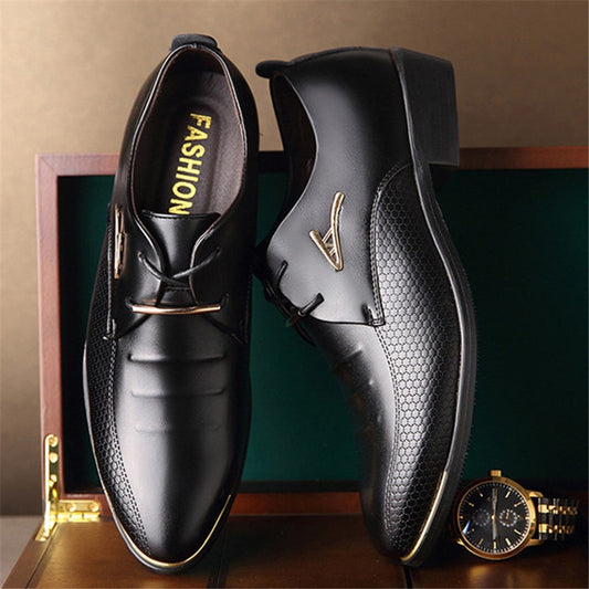 New Men Dress Shoes Men Wedding Shoes Oxfords Fashion Business Dress Men Shoes 2020 New Classic patent Leather Men's Suits Shoes