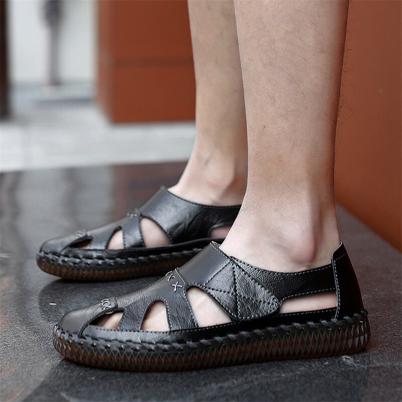 Hot Sale Summer Beach Men's Sandals Handmade Genuine Leather Sandals Outdoor Non-slip Wading Shoes Comfortable Men Casual Shoes