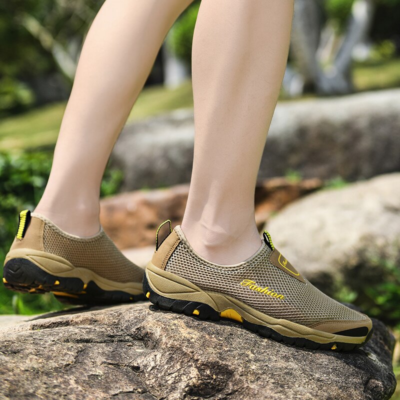 Classic Summer Breathable Men's Casual Shoes Mesh Large Size Men Sneakers Flat Fashion Moccasins Outdoor Non-slip Hiking Shoes