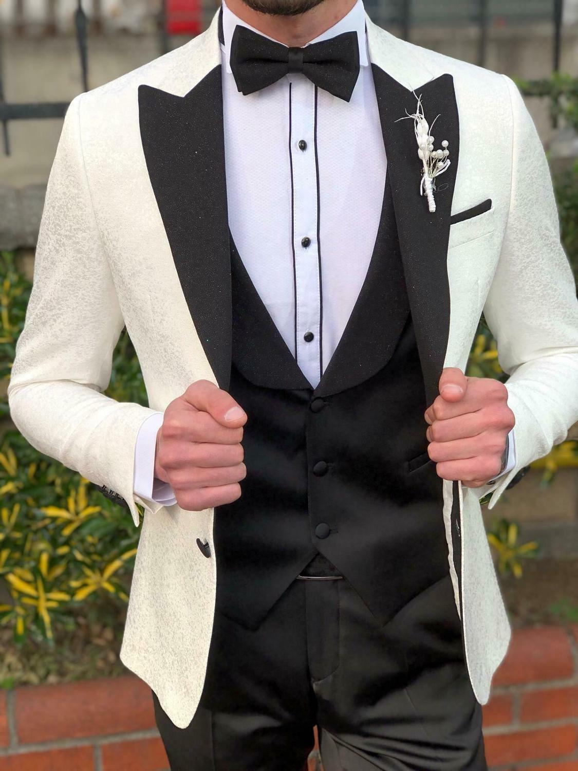 Formal White Mens Suits Wedding Groom Slim Fit Tuxedo Formal Jackets Coats Business Office Peak Lapel Bleizer Masculino 3 Pieces