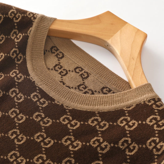 Casual And Elegant Women's New Fashion Wool T-shirt Fashion Brand Temperament Comfortable Short Sleeve Office Holiday Top