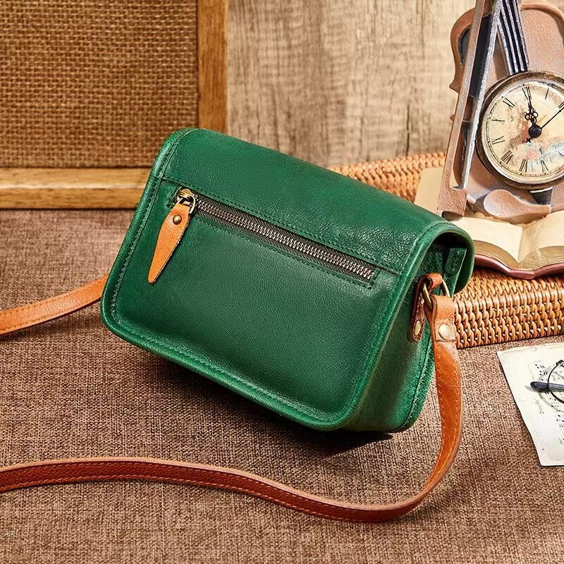 2022 New Vegetable Tanned Leather Bag Retro Single Shoulder Messenger Small Square Bag