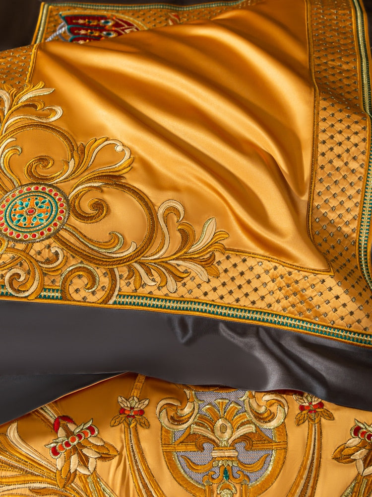 Golden/Red Luxury Palace Silk Brocade Egyptian Cotton Bedding Set Chic Embroidered Duvet Cover Bed sheet Bedspread Pillowcases