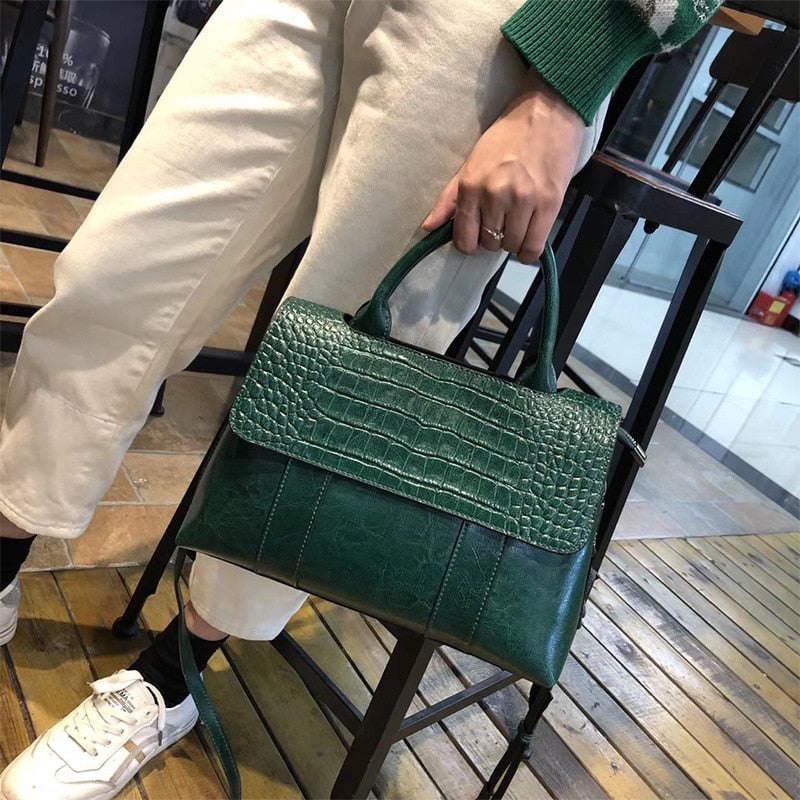 Oil Wax Cowhide Large-capacity Bags Women's 2022 New Fashion Business Casual Handbag Ladies Shoulder Leather Bag Popular Tote
