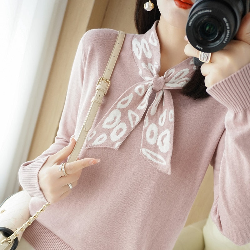 Autumn And Winter 2023 New Cotton Knitted Sweater Women's Fashion Bowknot Design Comfortable Warm Undercoat Free Shipping