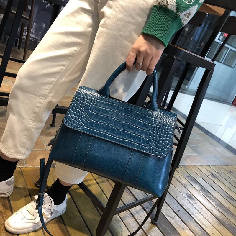 Oil Wax Cowhide Large-capacity Bags Women's 2022 New Fashion Business Casual Handbag Ladies Shoulder Leather Bag Popular Tote