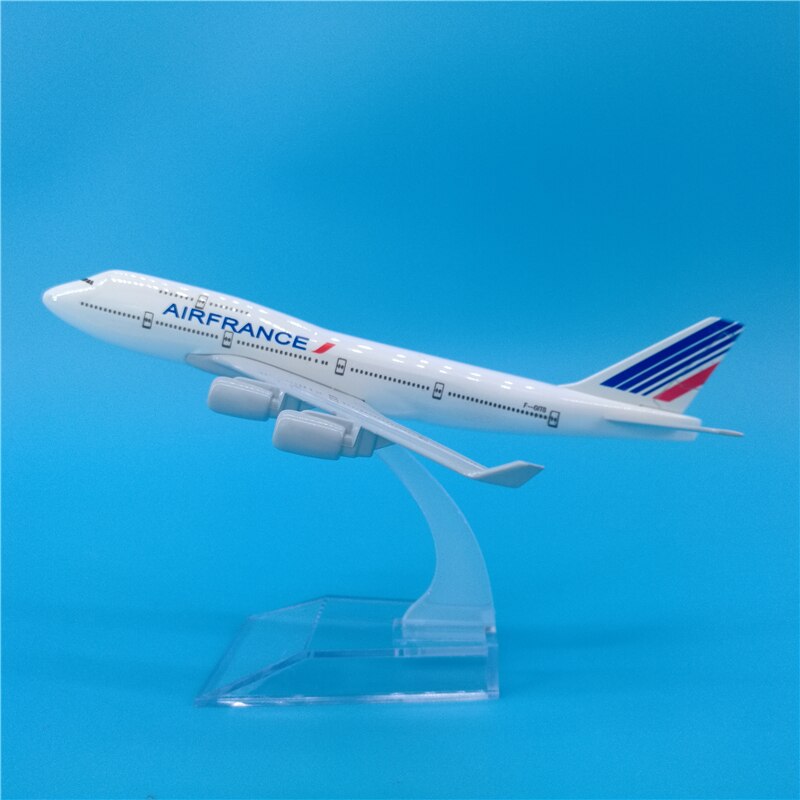16CM Airbus A320 A330 A350 A380 Boeing B737 B747 B777 B787 Airplanes Plane Model Diecast Aircraft Toys Airliner Model Kids Gift