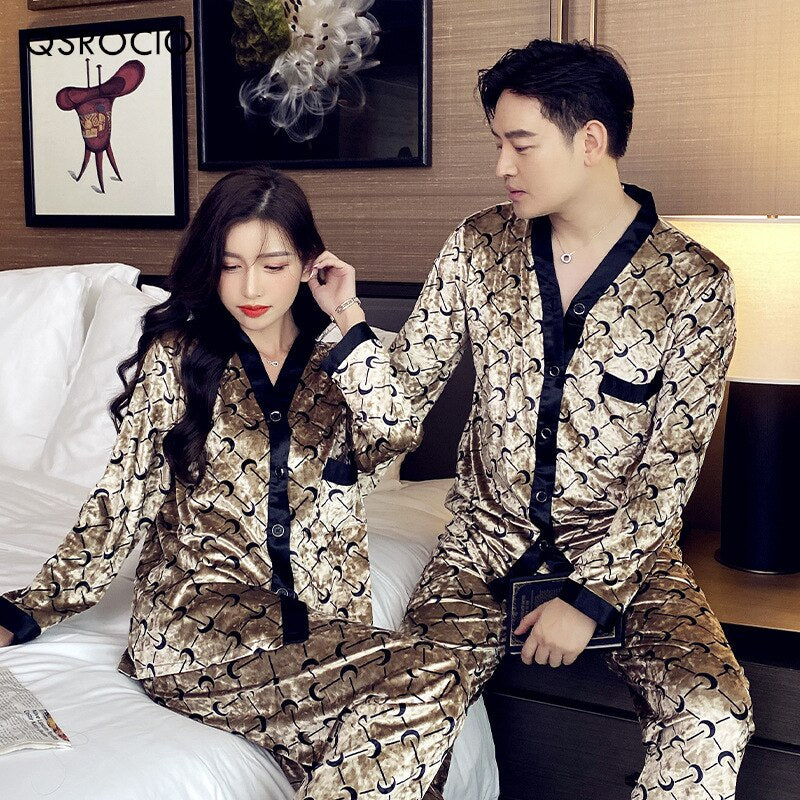 QSROCIO High Quality Women's Pajamas Set Velvet Sleepwear Moon Print Casual Homewear Men Nightwear Luxury Couple Pyjamas Femme
