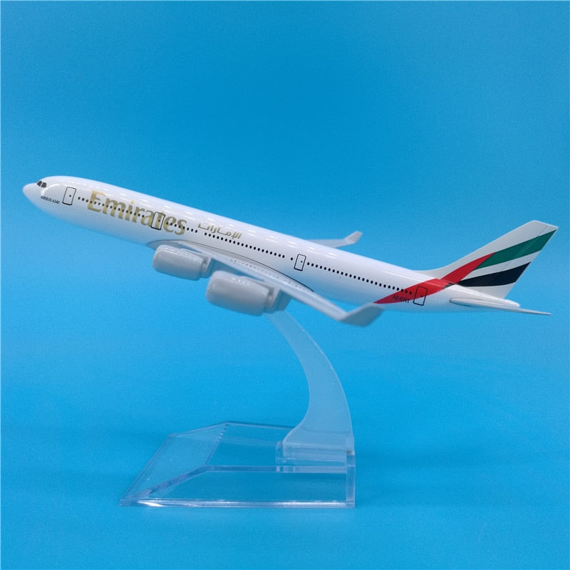 16CM Airbus A320 A330 A350 A380 Boeing B737 B747 B777 B787 Airplanes Plane Model Diecast Aircraft Toys Airliner Model Kids Gift