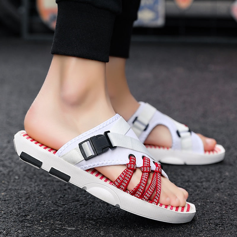 2021 Colorful men's summer fashion trend slippers outdoor beach shoes soft household sandals non-slip casual slippers