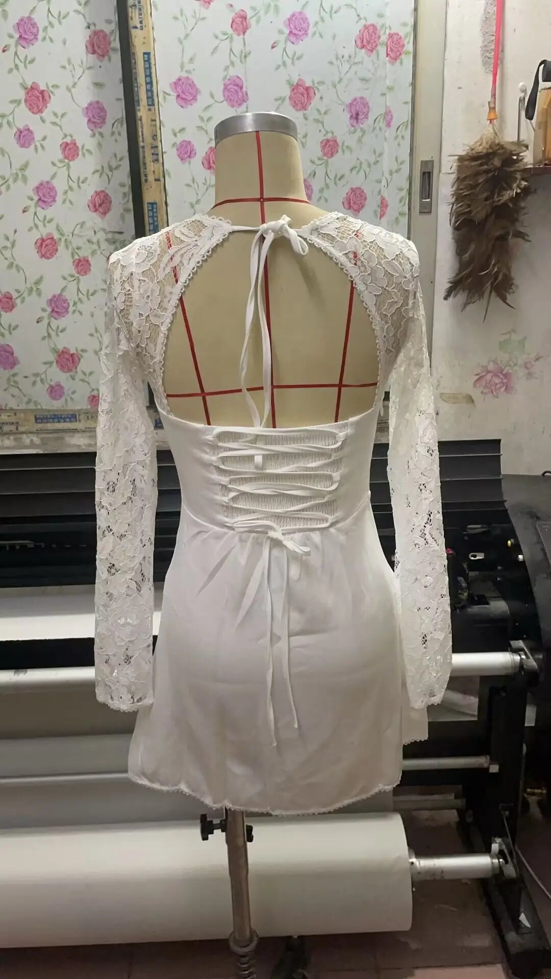 Women’s Elegant Bodycon Mini Dress Lace Long Sleeve White Dress for Spring Summer Low Cut Back Tie Dress Tunic Dress Party Wear