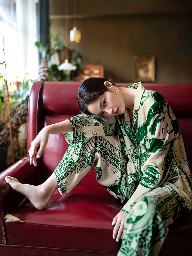 Silk Pajamas Women's Summer Ice Silk Leopard Print Sexy High-end Luxury Casual Home Wear Ladies Long-sleeved Trousers Suit