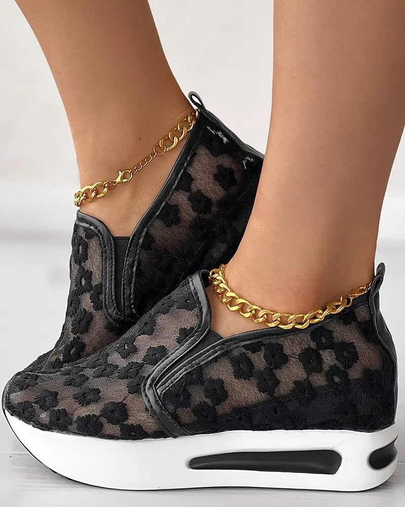 GIGIFOX Platform Wedges women&#39;s Sneakers Floral Embroidery Mesh Sneakers For Women Slip On Casual Comfy Heeled Shoes Woman
