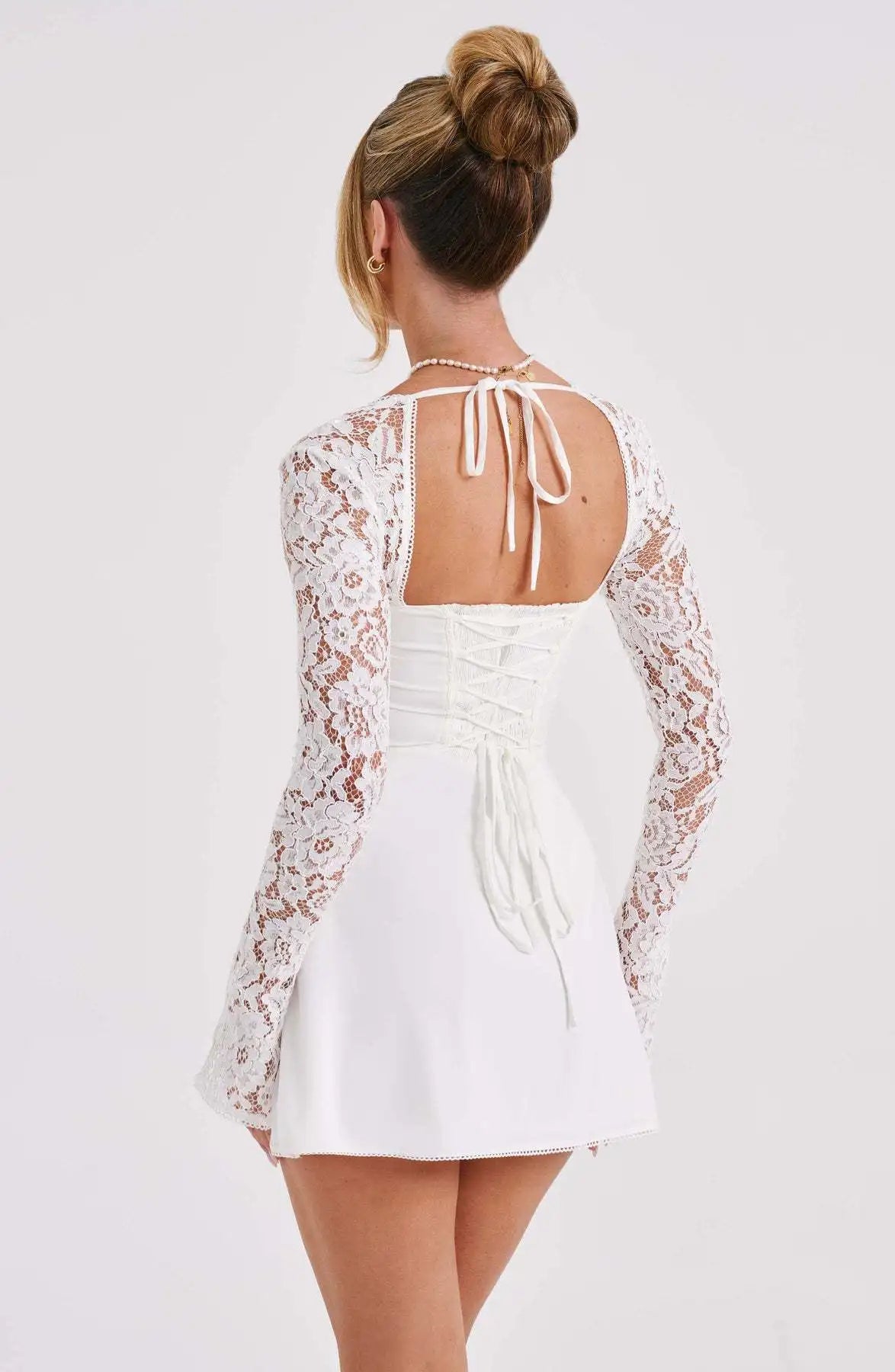 Women’s Elegant Bodycon Mini Dress Lace Long Sleeve White Dress for Spring Summer Low Cut Back Tie Dress Tunic Dress Party Wear