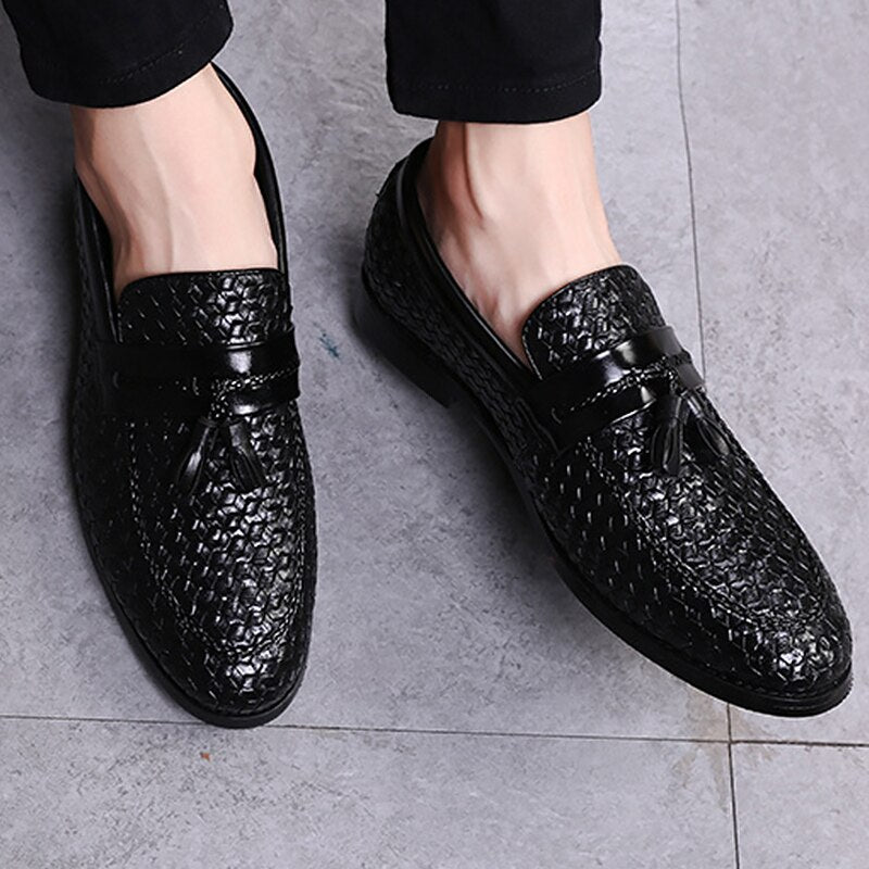 Large Size 38-48 Tassel Plaid Men New Loafers Weaving Comfortable Soft Mens Leisure Leather Shoes 2020 Fashion Sapato Masculino