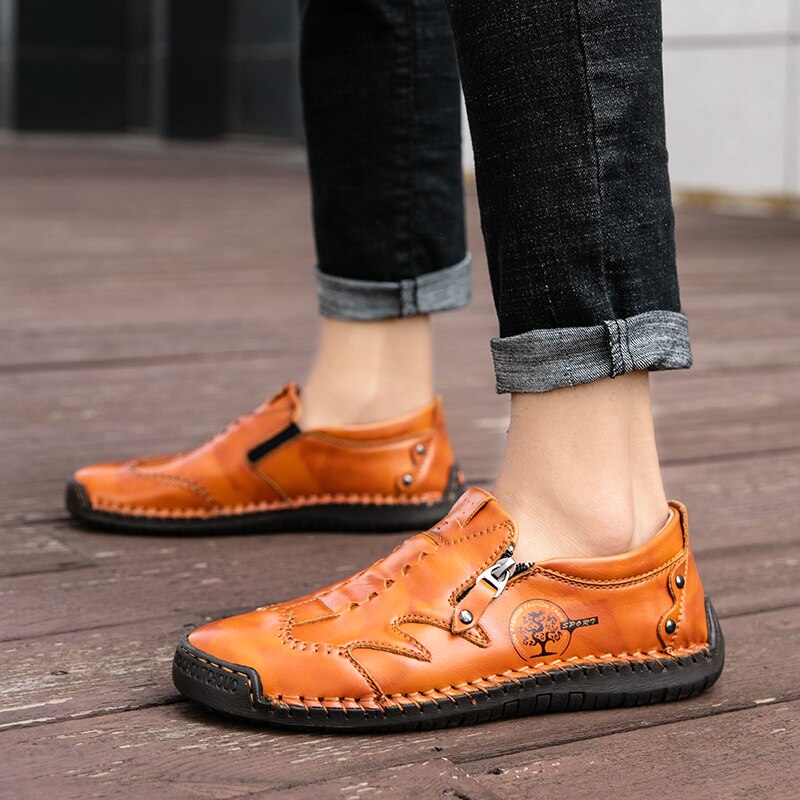New Breathable Men&#39;s Shoes Outdoor Loafers Flat Moccasins Fashion Men&#39;s Driving Shoes Comfortable Genuine Leather Casual Shoes