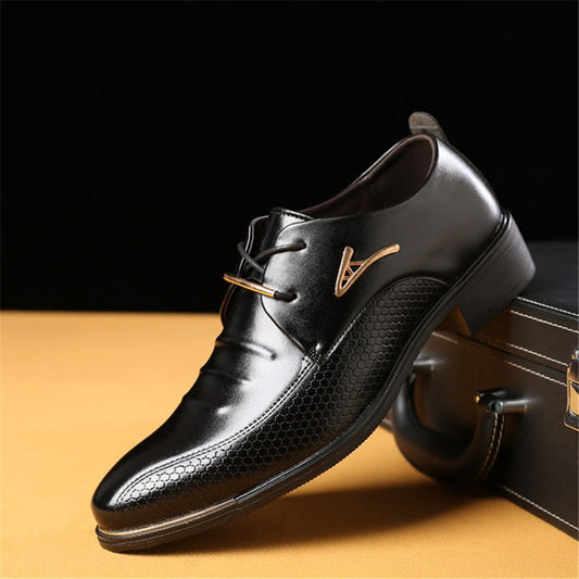 New Men Dress Shoes Men Wedding Shoes Oxfords Fashion Business Dress Men Shoes 2020 New Classic patent Leather Men&#39;s Suits Shoes