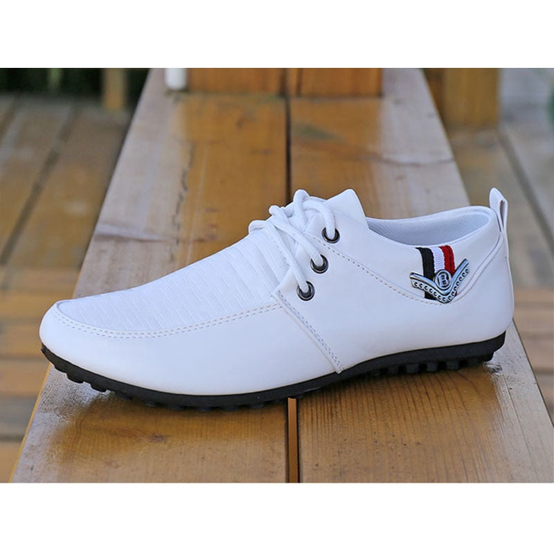 Hot Sale New Men Casual Shoes Fashion Men Shoes Genuine Leather Men Loafers Moccasins Slip On Men&#39;s Flats Male Driving Shoes2020