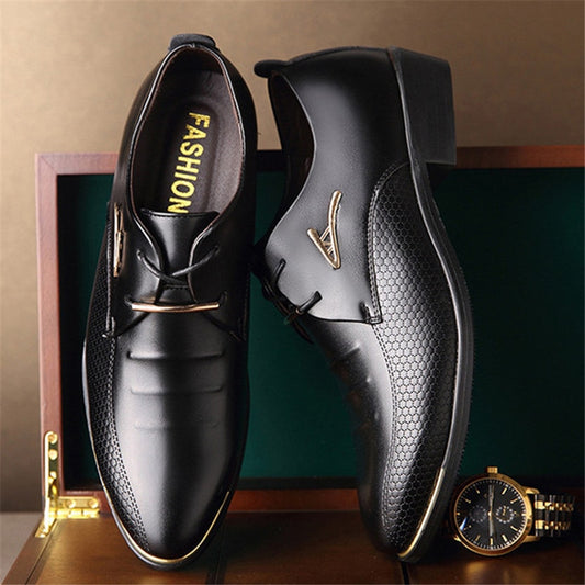 New Men Dress Shoes Men Wedding Shoes Oxfords Fashion Business Dress Men Shoes 2020 New Classic patent Leather Men&#39;s Suits Shoes