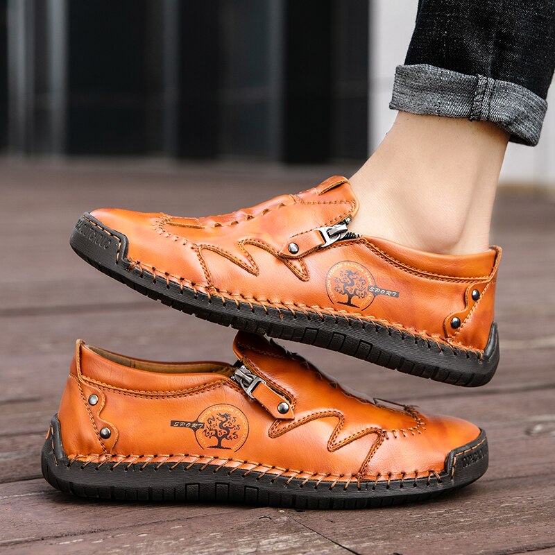 New Breathable Men&#39;s Shoes Outdoor Loafers Flat Moccasins Fashion Men&#39;s Driving Shoes Comfortable Genuine Leather Casual Shoes