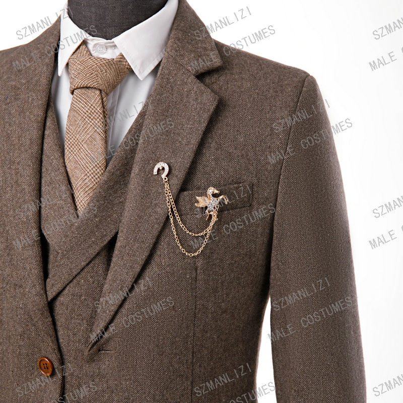2020 Classic Business Plaid Men Suits New Design Custom Made Slim Fit 3 Pieces Wedding Suits For Men Dinner Party Groom Tuxedo