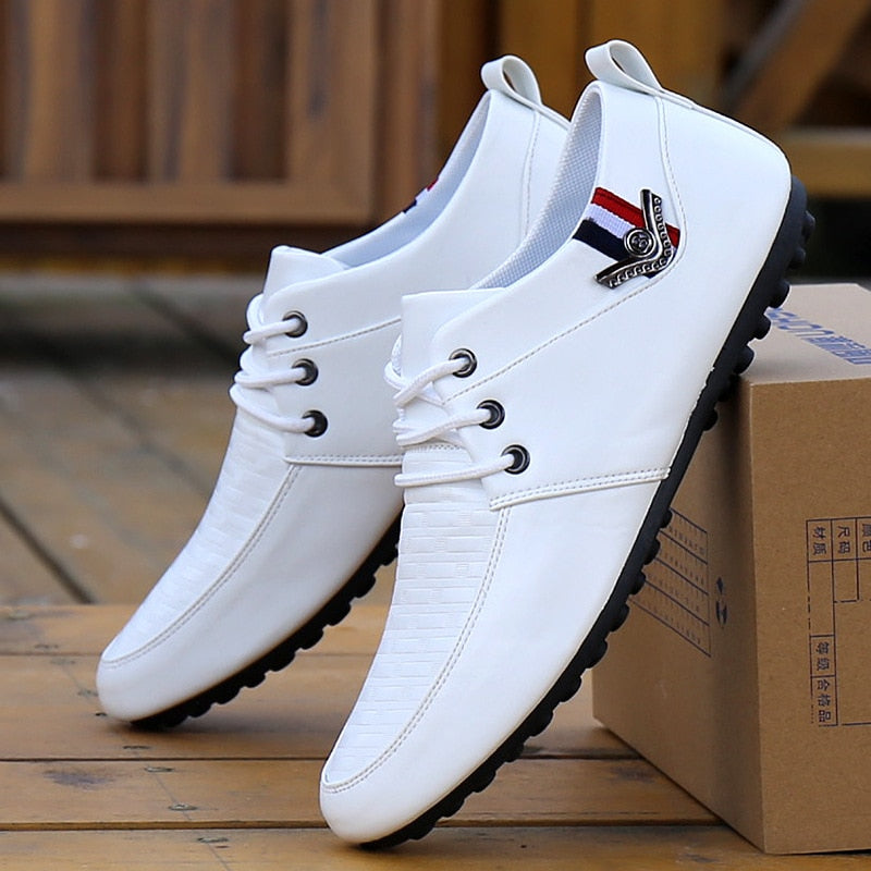 Hot Sale New Men Casual Shoes Fashion Men Shoes Genuine Leather Men Loafers Moccasins Slip On Men&#39;s Flats Male Driving Shoes2020