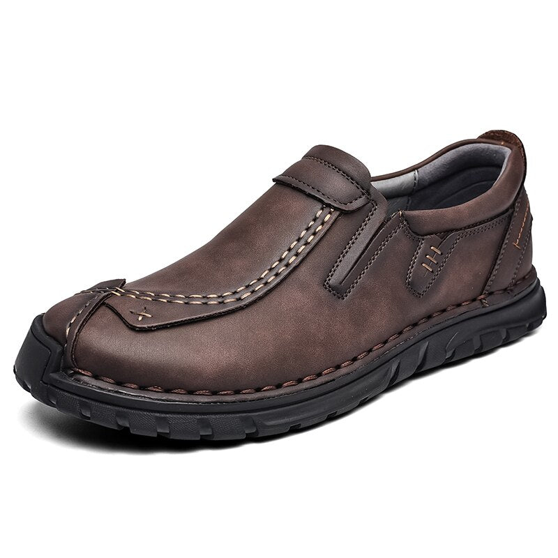 New Autumn Casual Leather Shoes Men Comfortable Outdoor Leather Men Shoes Slip On Breathable Flats Shoe Hot Sale Loafers