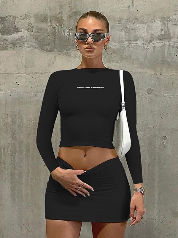Hugcitar Letter Print Solid Turtleneck Short Sleeves Crop Top Skirts 2 Pcs Set Sexy Slim Summer Fashion Outfit Streetwear Sports