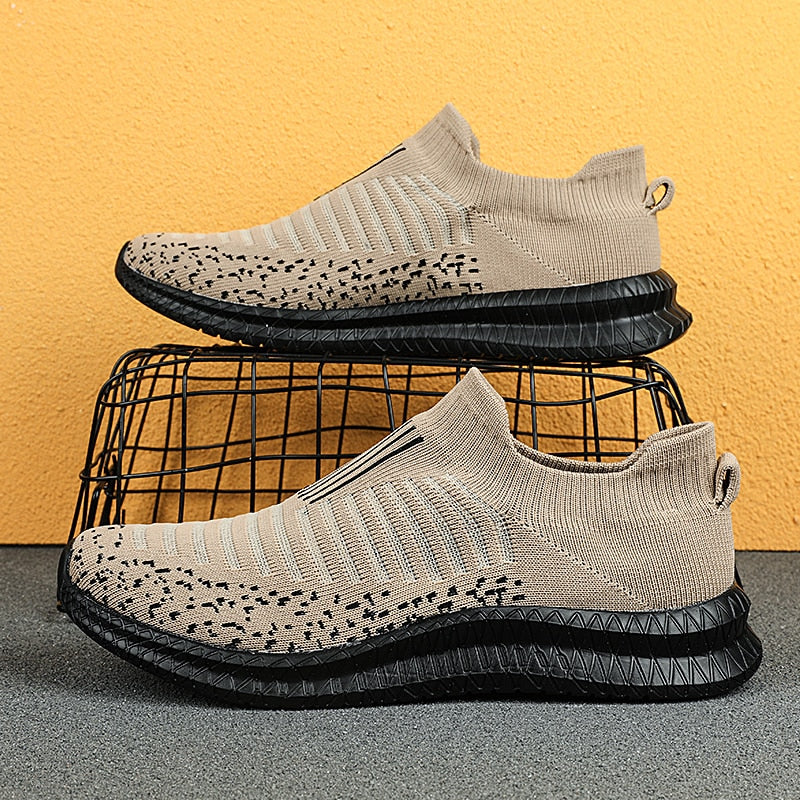 Men Shoes Lightweight Sneakers Men Plus Size Fashion Casual Shoes Summer Breathable Wear-resistant Men Loafers Zapatillas Hombre