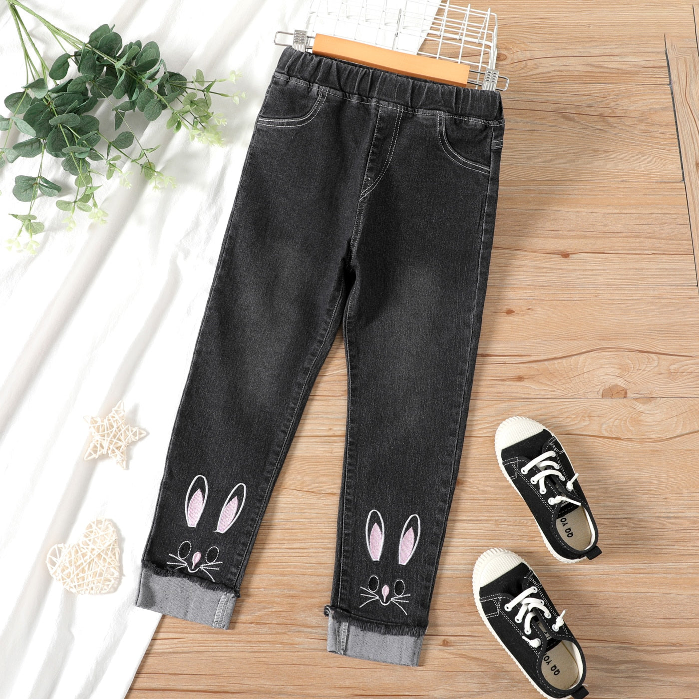 PatPat Hot Sale Casual Jeans For Girl Kids Cute Cat Design Pant Children&#39;s Jeans Clothing For Girls Spring and Autumn Trousers