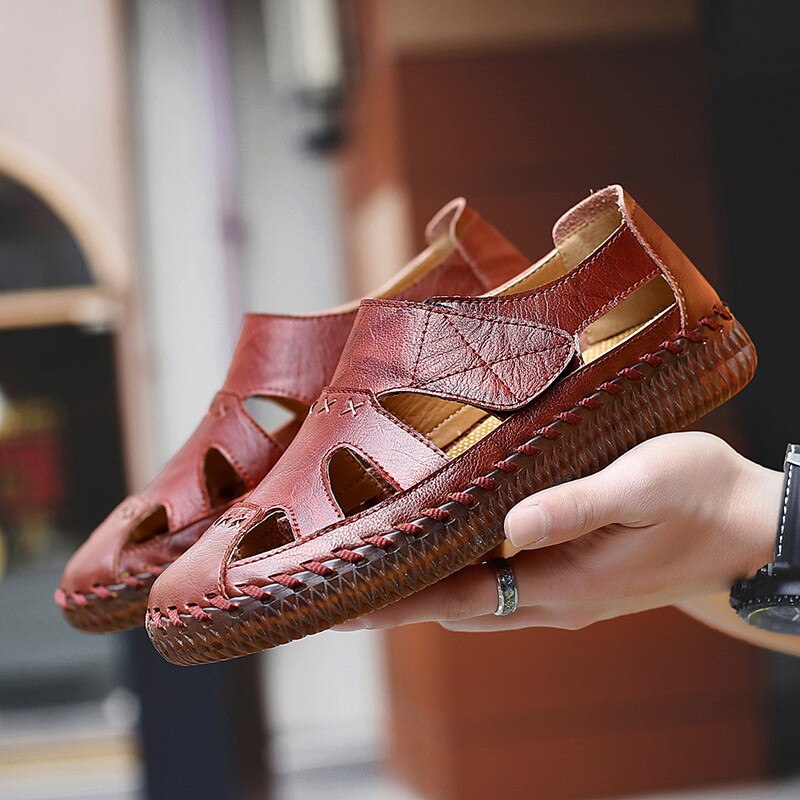 Hot Sale Summer Beach Men&#39;s Sandals Handmade Genuine Leather Sandals Outdoor Non-slip Wading Shoes Comfortable Men Casual Shoes