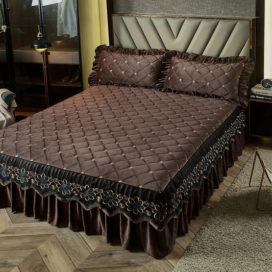 Luxury Embroidery Bedspread Thicken Plush Quilted Bed Skirt Winter Warm Soft Velvet King Size Bed Cover Not Including Pillowcase