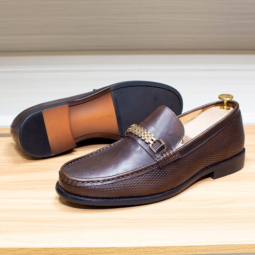 Men&#39;s Loafers Genuine Leather Classic Metal Chain Slip-On Casual Business Dress Shoes Comfortable Party Wedding Footwear for Men