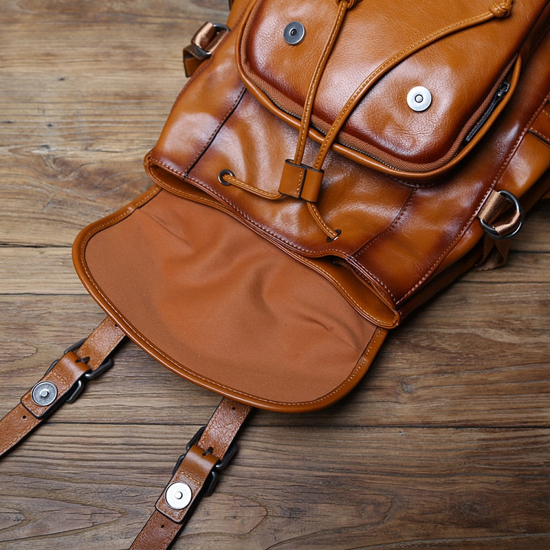 NZP Retro Leather Men&#39;s Backpack European and American Fashion Travel Bag Top Layer Cowhide Casual School Bag Laptop Bag