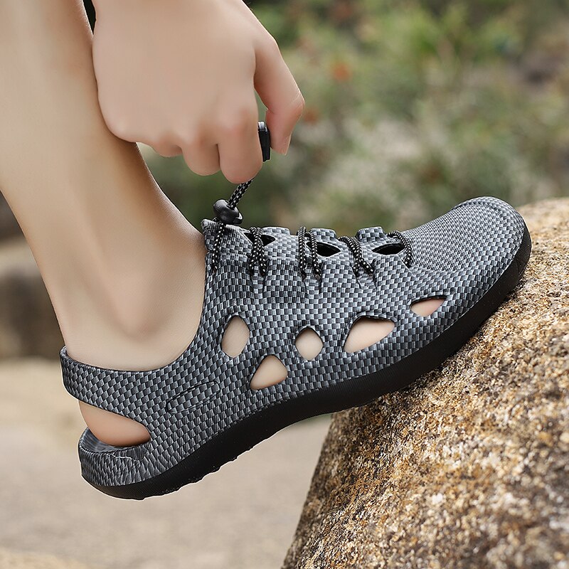 Men&#39;s Sandals Summer 2023 Light Slip-on Jelly Shoes Slippers Men Breathable Non-Slip Beach Soft Bottom Water Footwear Flats